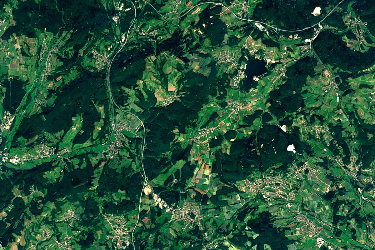 Nahe: satellite view of the source
