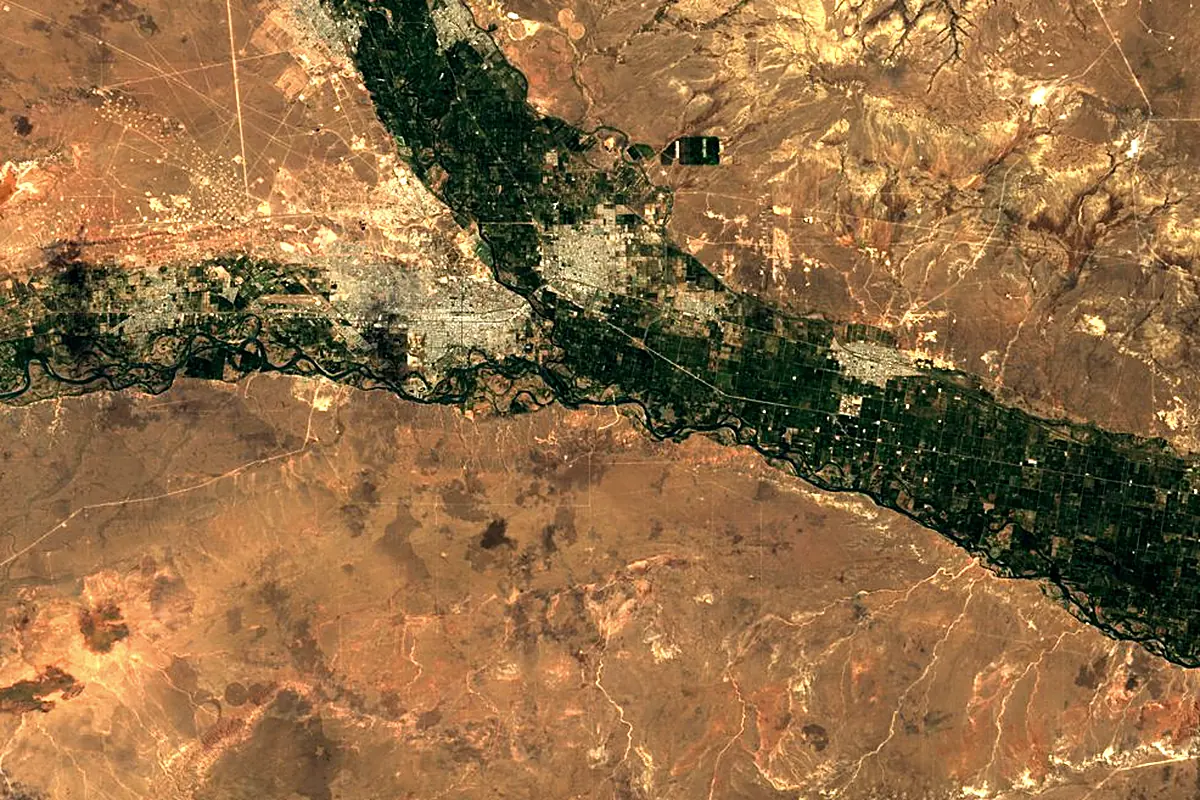 Neuquén River: satellite view of the mouth