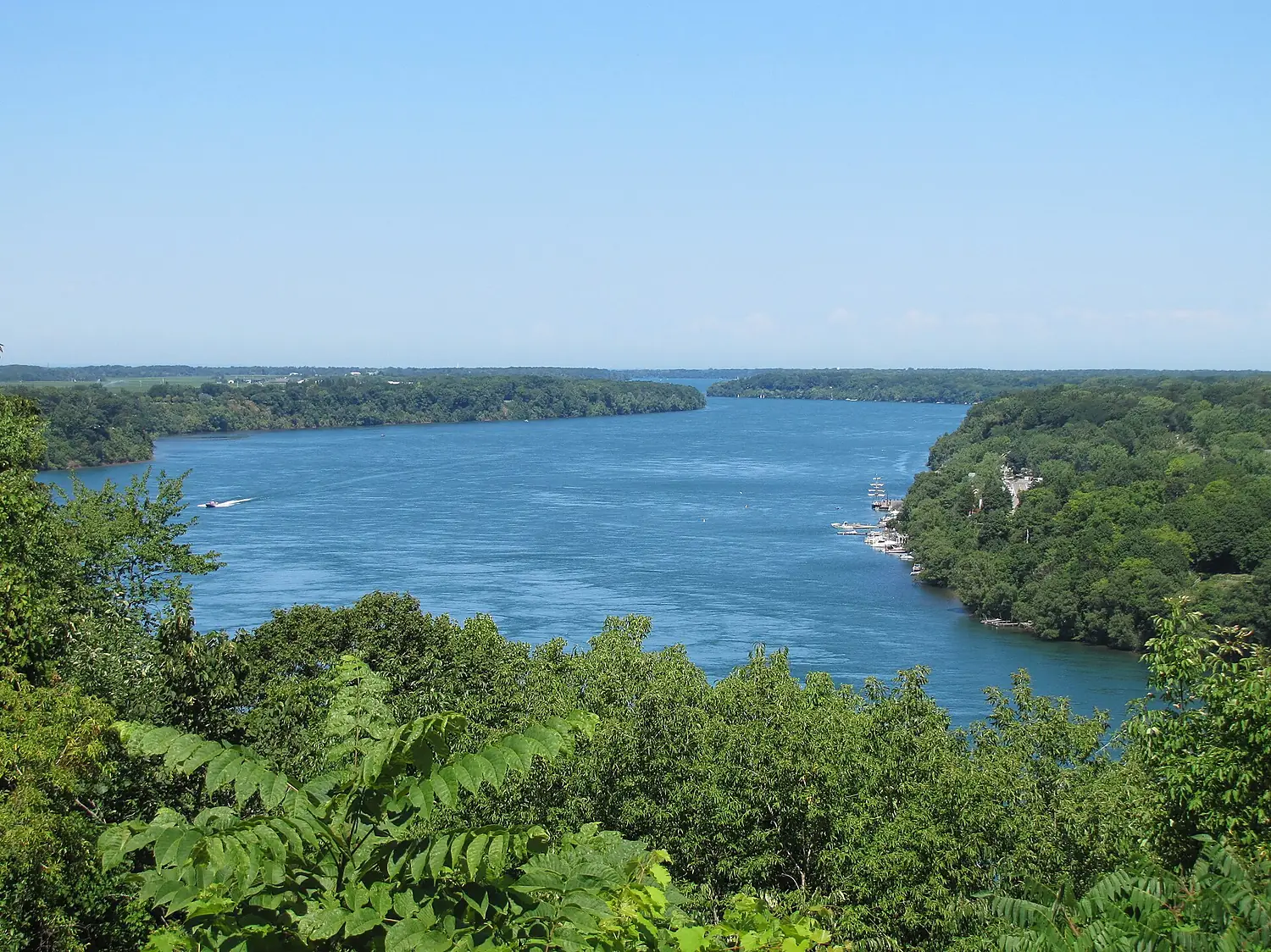 Along the Niagara Parkway, Niagara River (470682) (9447344157)
