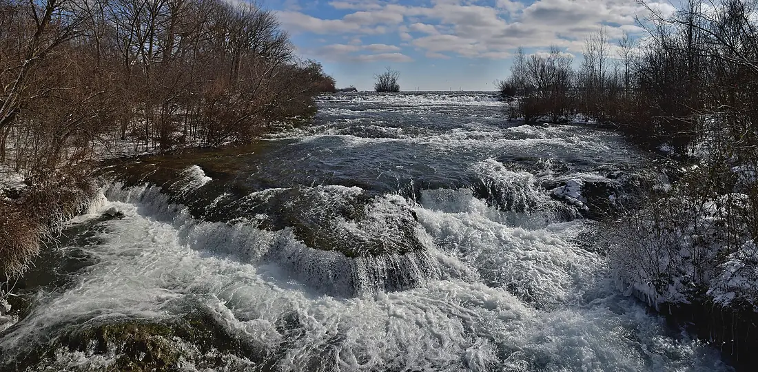 Niagara River - Three Sisters Islands4