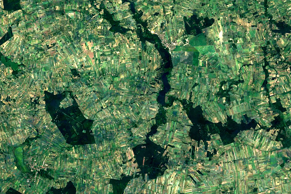 Noteć: satellite view of the source