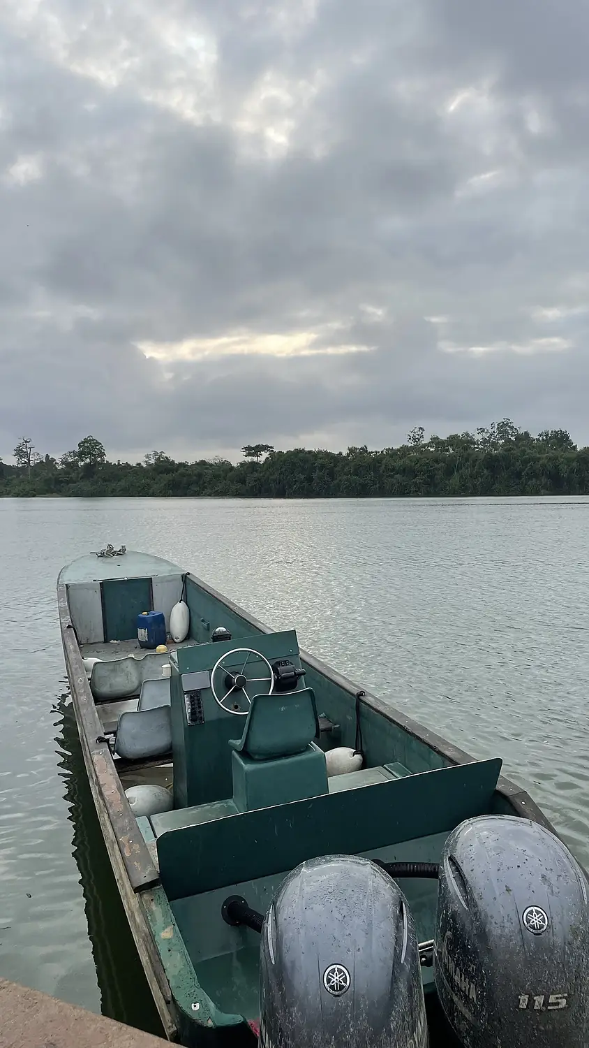 Fleuve de la Nyanga au Gabon