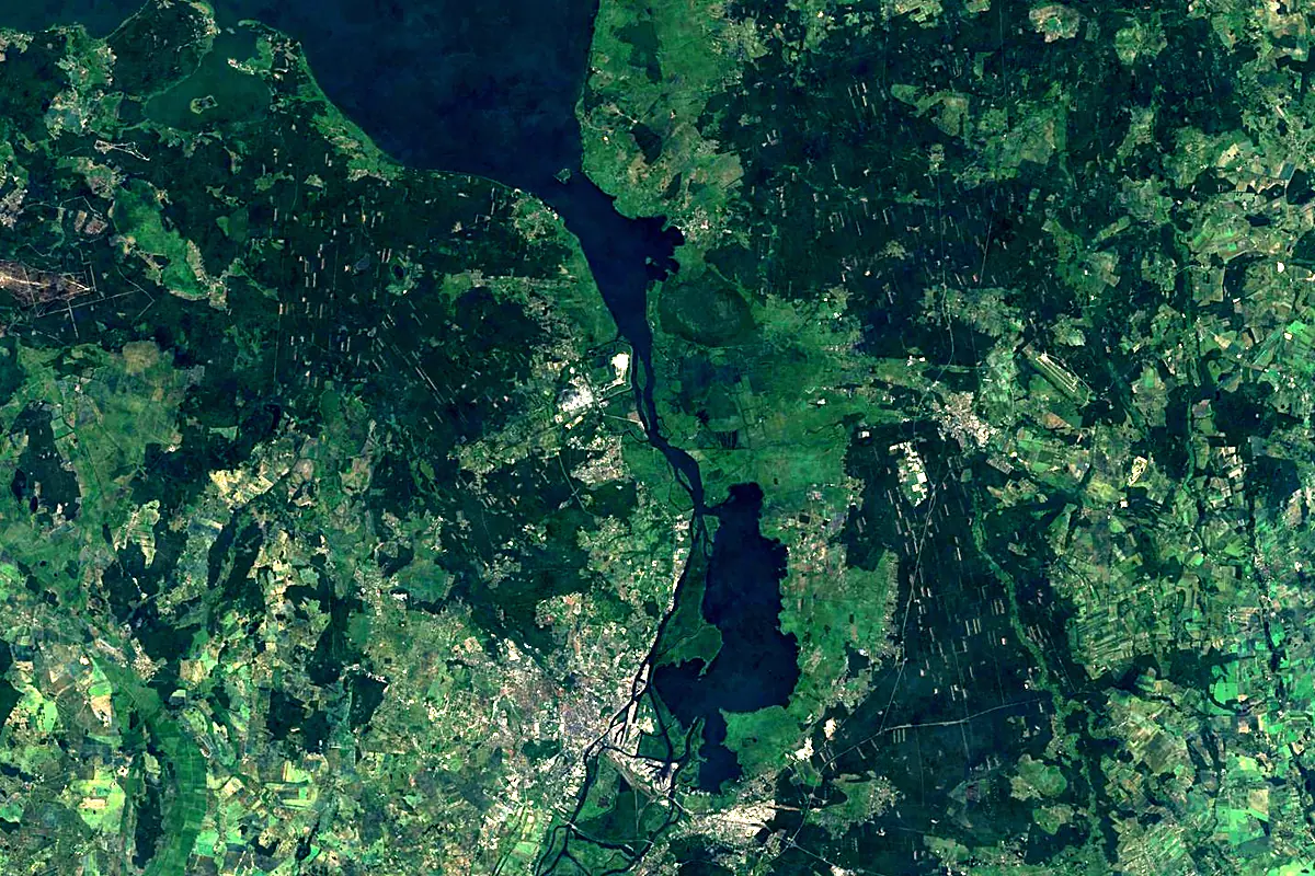 Oder: satellite view of the mouth