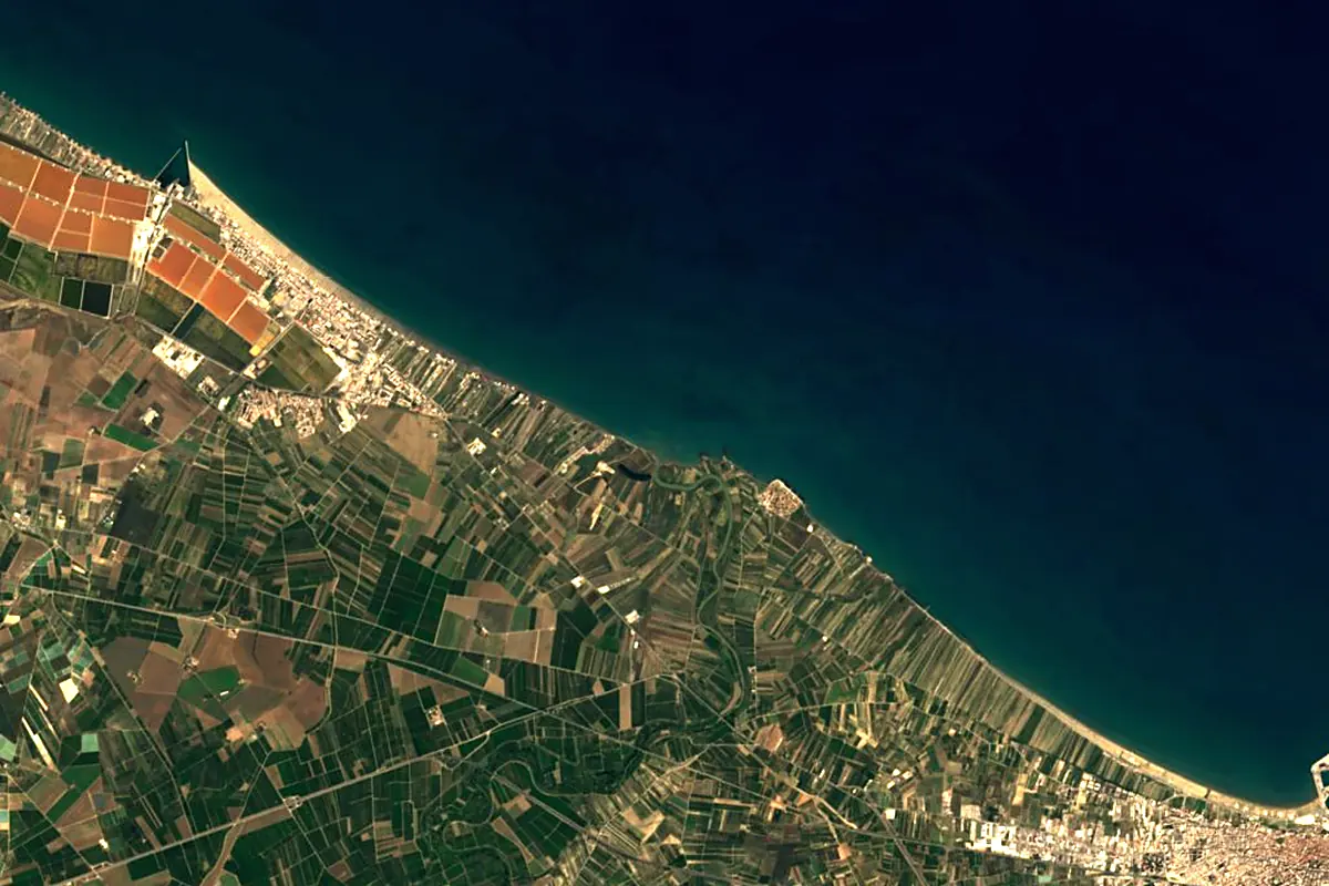 Ofanto: satellite view of the mouth