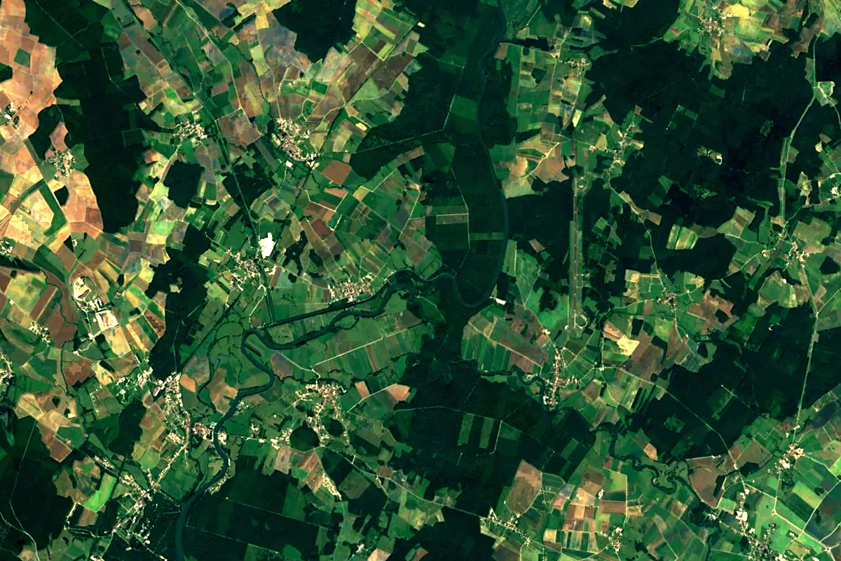 Ognon: satellite view of the mouth
