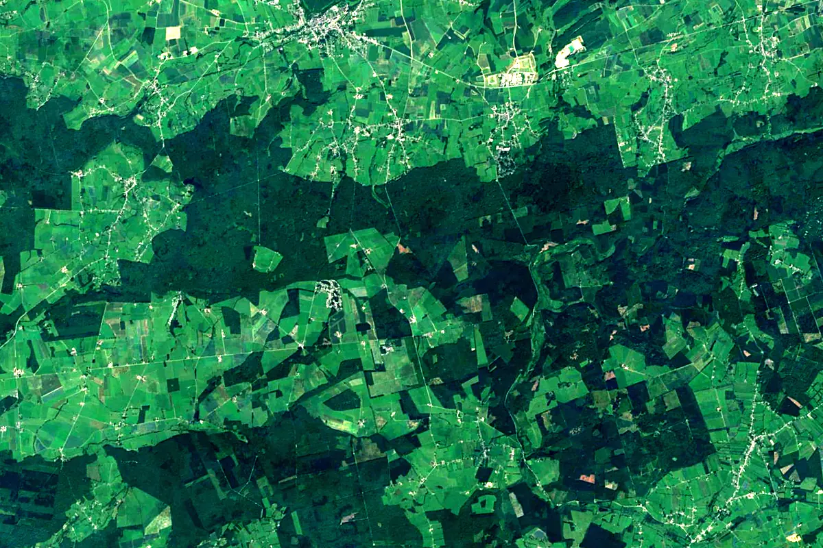 Oise: satellite view of the source