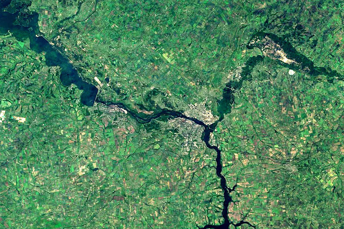 Oril River: satellite view of the mouth