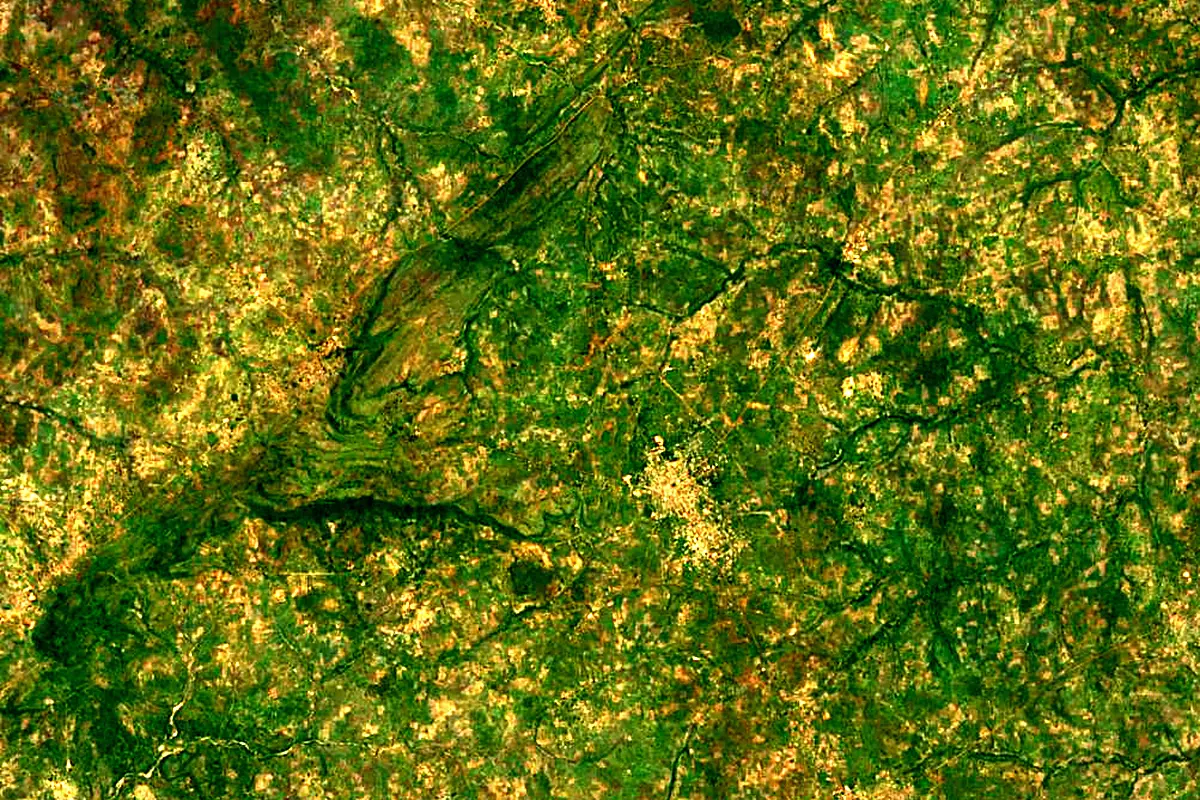 Ouémé River: satellite view of the source