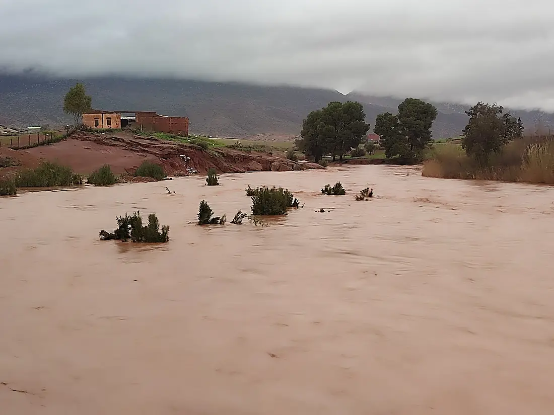 Flooding of the Oum Er-Rbia River (Assaka Neighborhood) in the city of Khenifra, Morocco