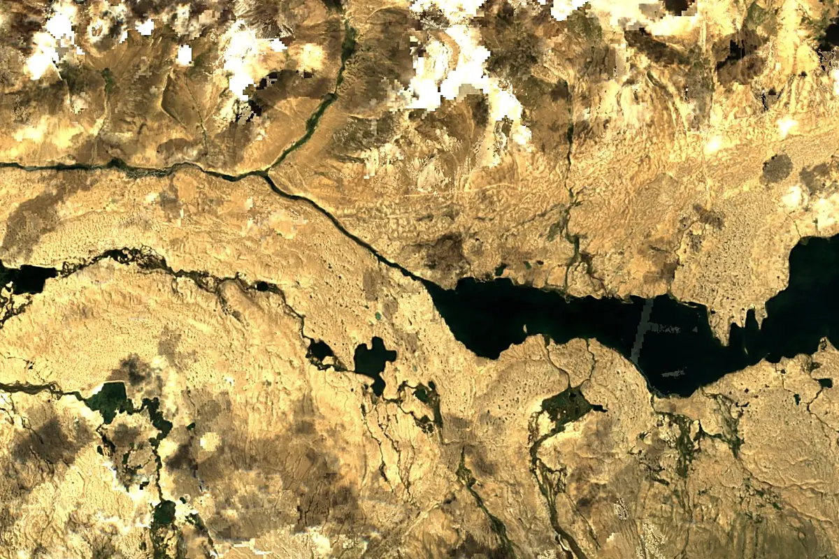 Pamir River: satellite view of the source