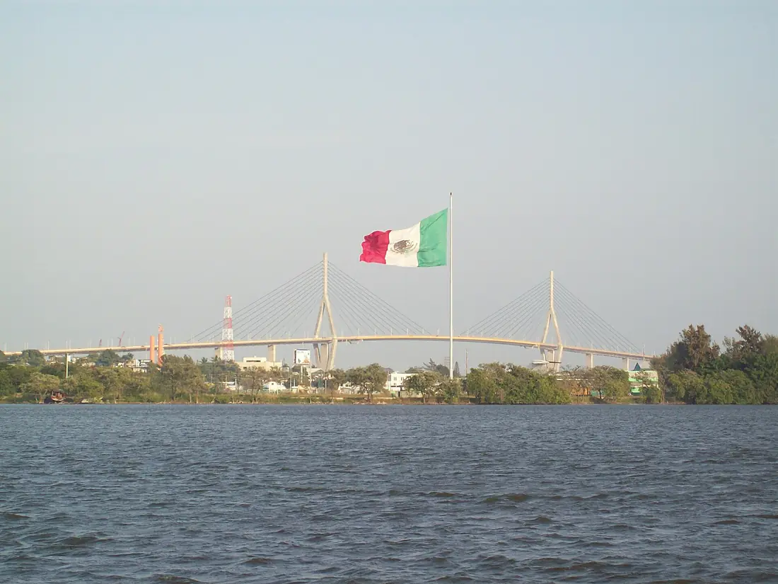 Puente Tampico sobre el rio Panuco. - panoramio