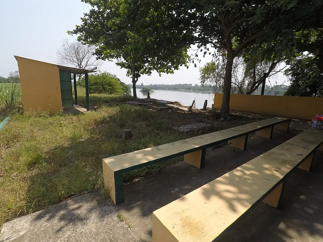 El Papaloapan a las afueras de Otatitlán