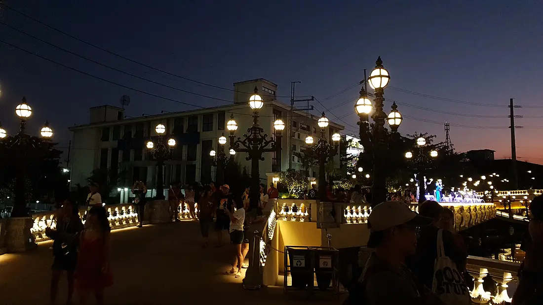 Pasig River Esplanade Night