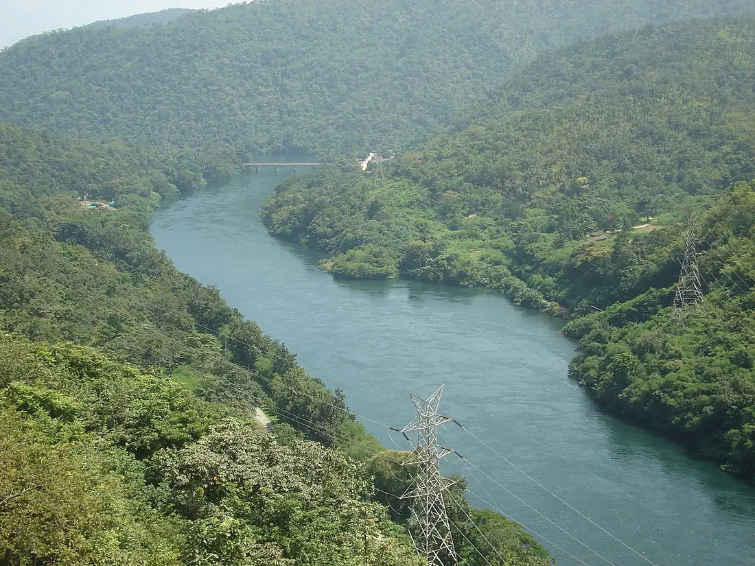 Ping river near Bhumibol dam