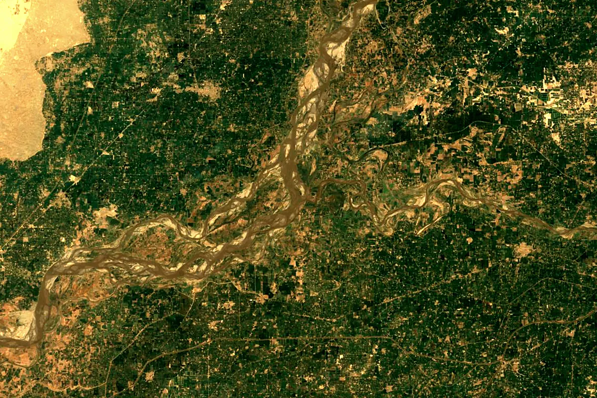 Ravi River: satellite view of the mouth