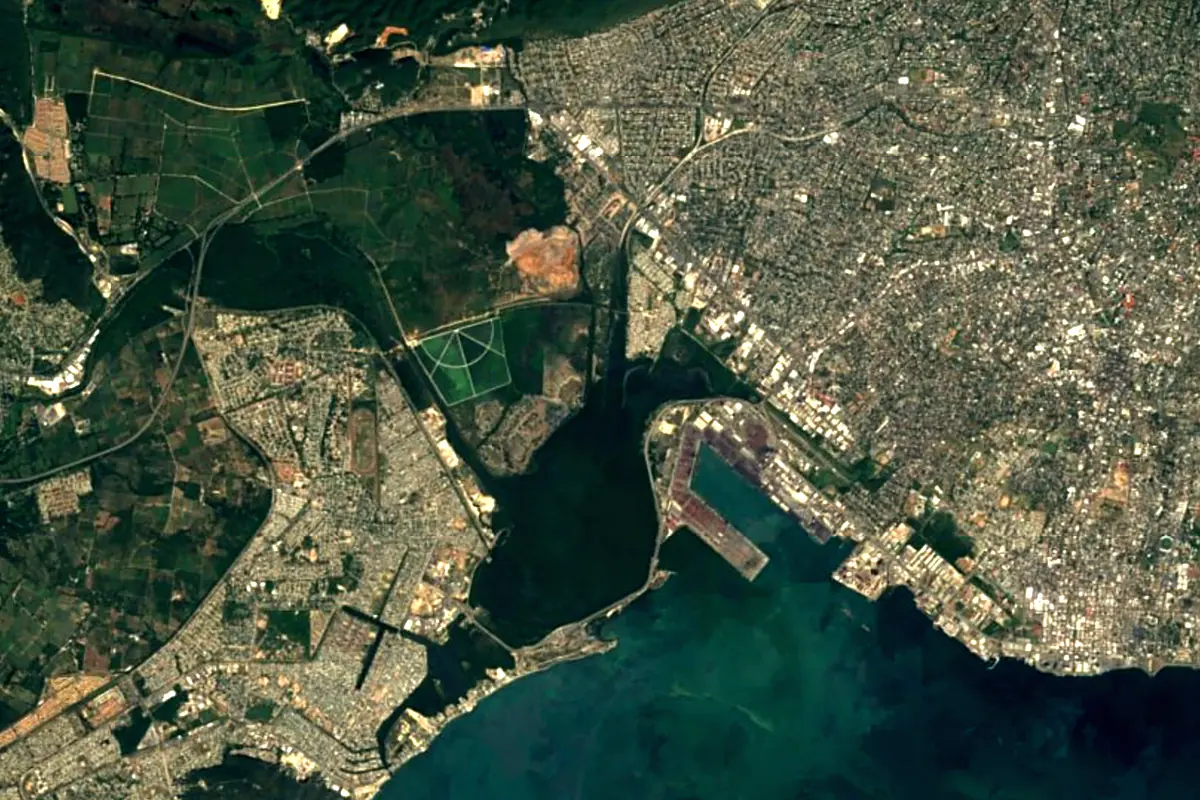 Rio Cobre: satellite view of the mouth