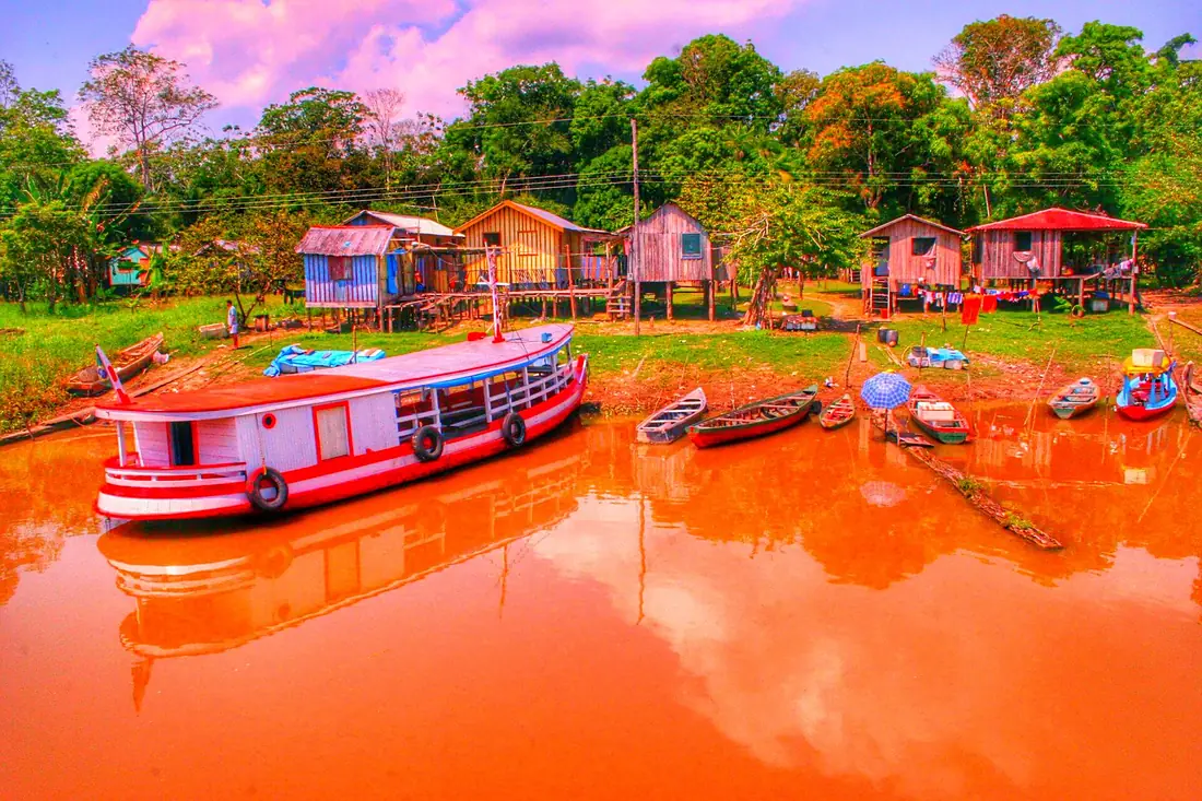 Amazon rainforest boat - panoramio (1)