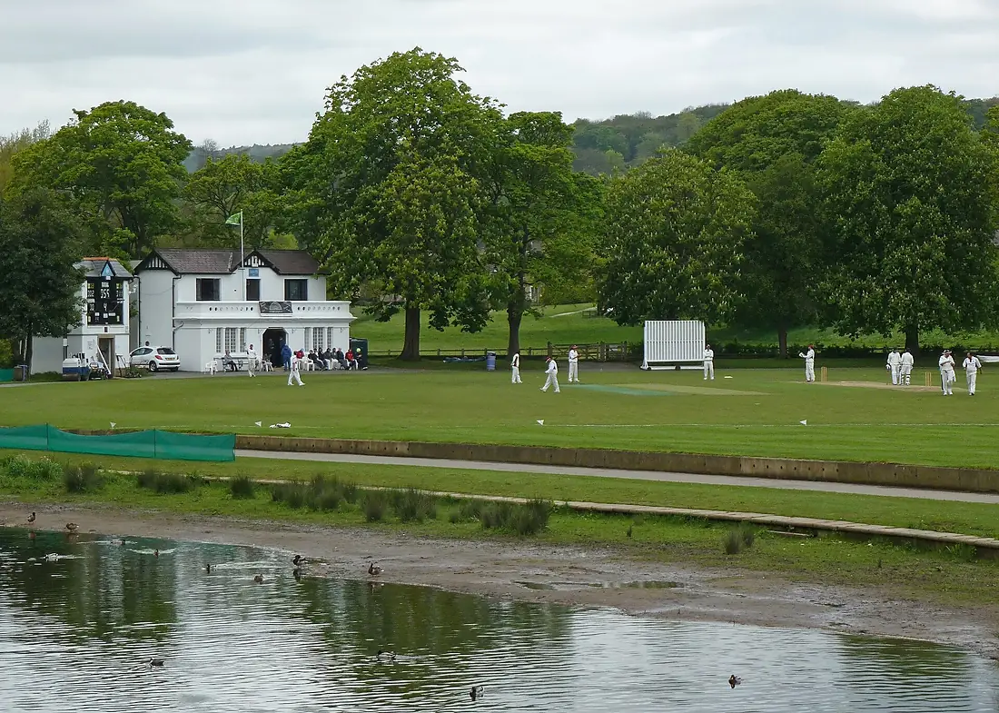 Cricket by the River Aire (7262816492)