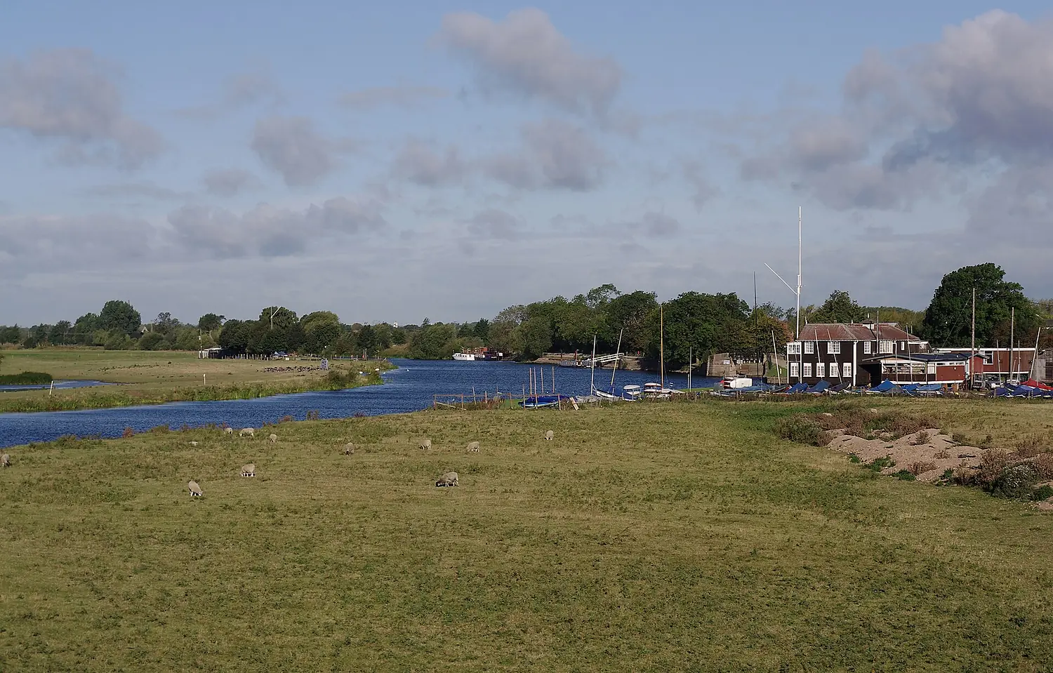 Long Eaton MMB 01 River Trent