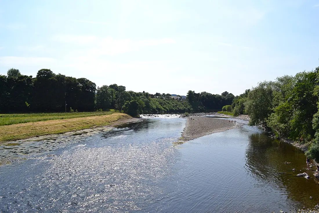 A Summers day on the River Tweed (9275116641)
