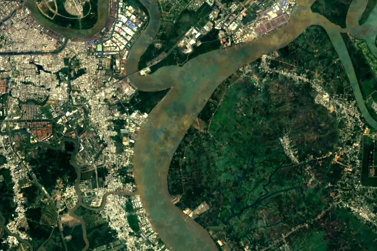 Saigon River: satellite view of the mouth