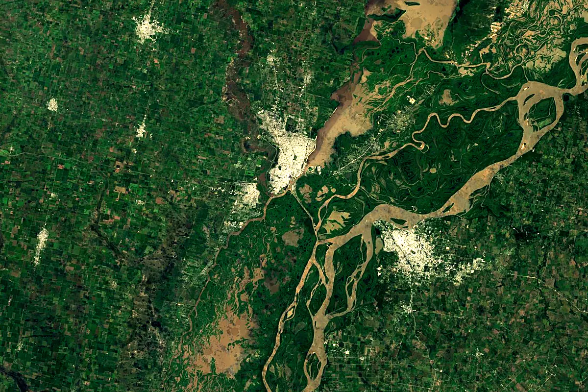 Salado River: satellite view of the mouth