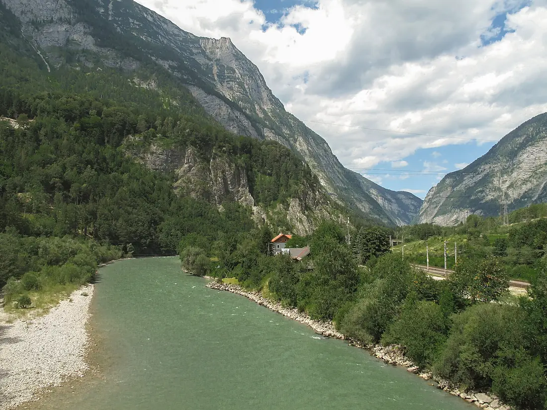 Tussen Tenneck en Pass Lueg, panorama mer de Salzach foto2 2011-07-17 14.29