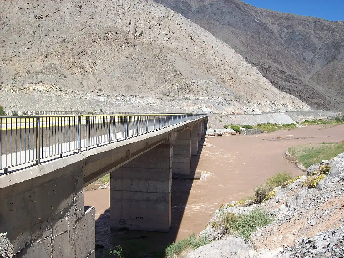 Puente Ingeniero Raúl Suárez sobre el Río San Juan