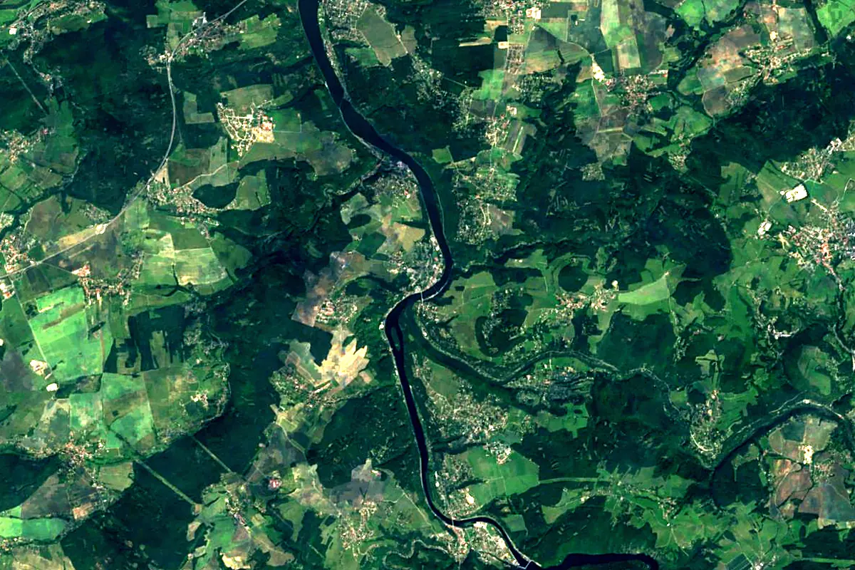 Sázava: satellite view of the mouth