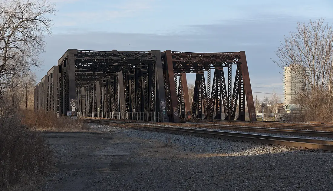 CSX - Lower Scioto Twin Bridges 1