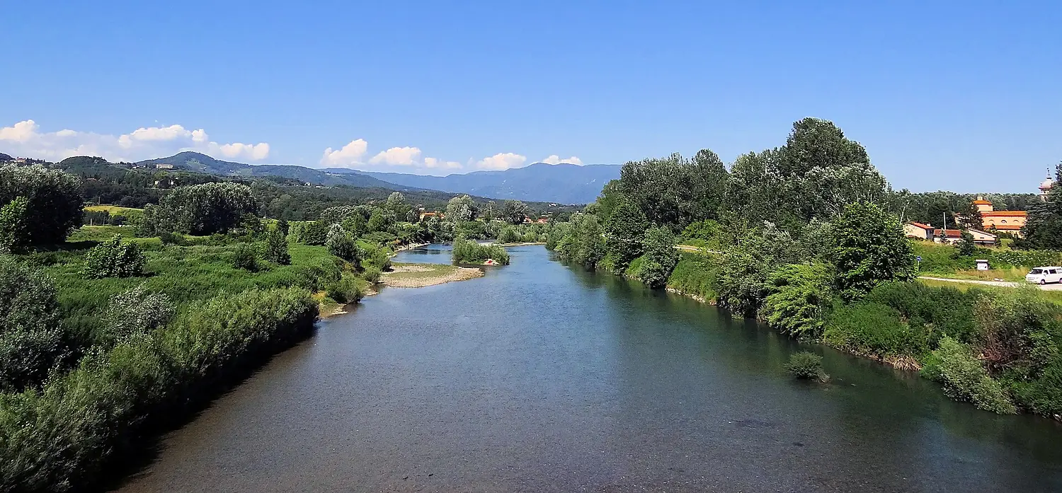 Serchio-Flowing-Near-Lucca-2012