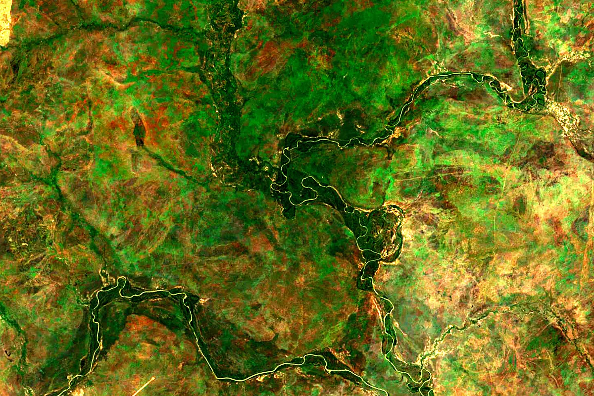 Singou: satellite view of the mouth