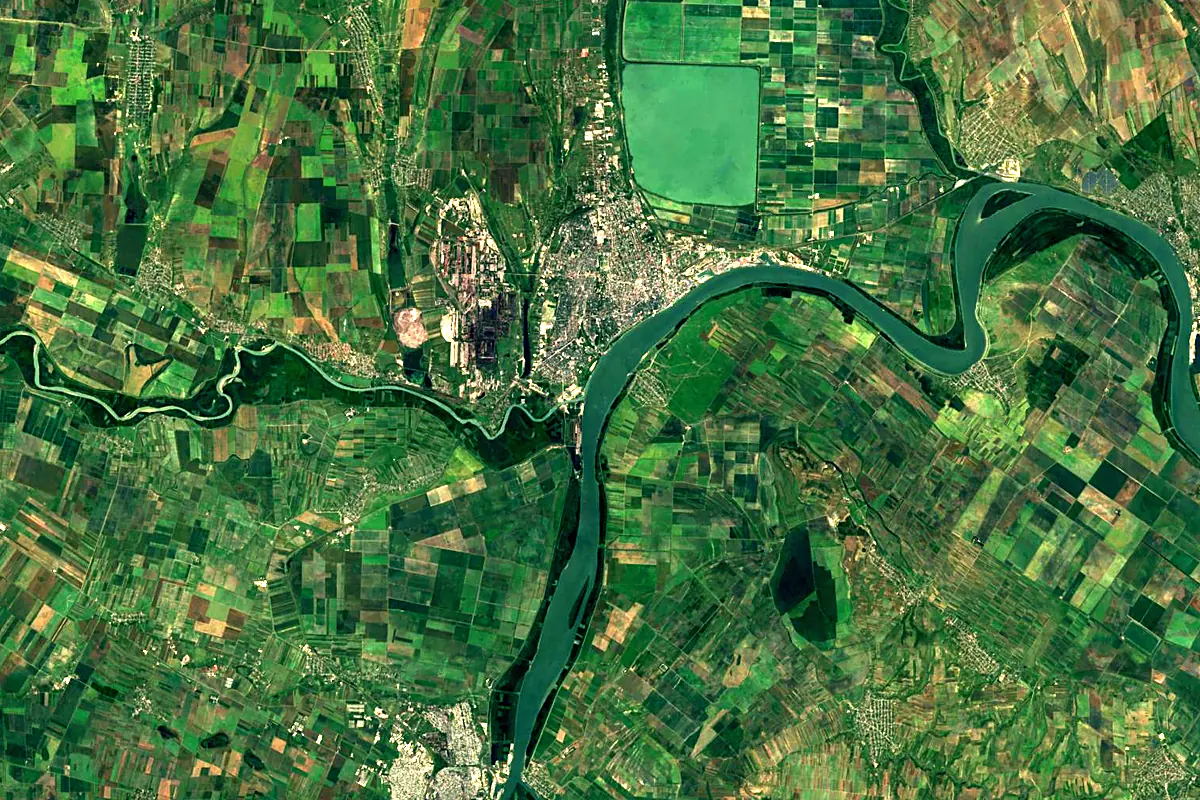 Siret River: satellite view of the mouth