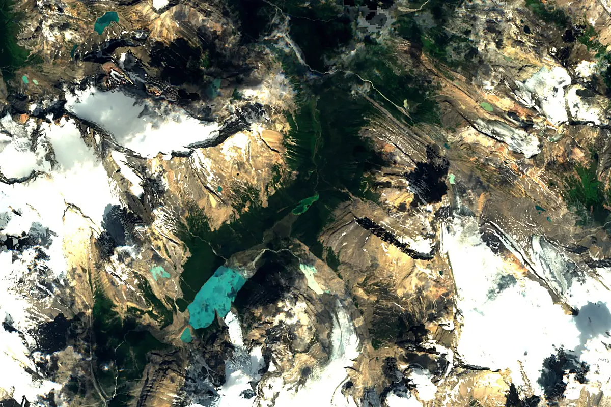 Smoky River: satellite view of the source