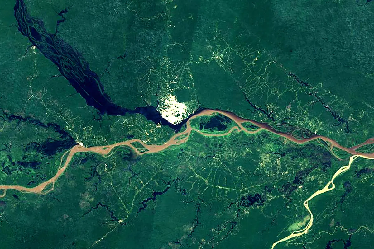 Solimões: satellite view of the mouth