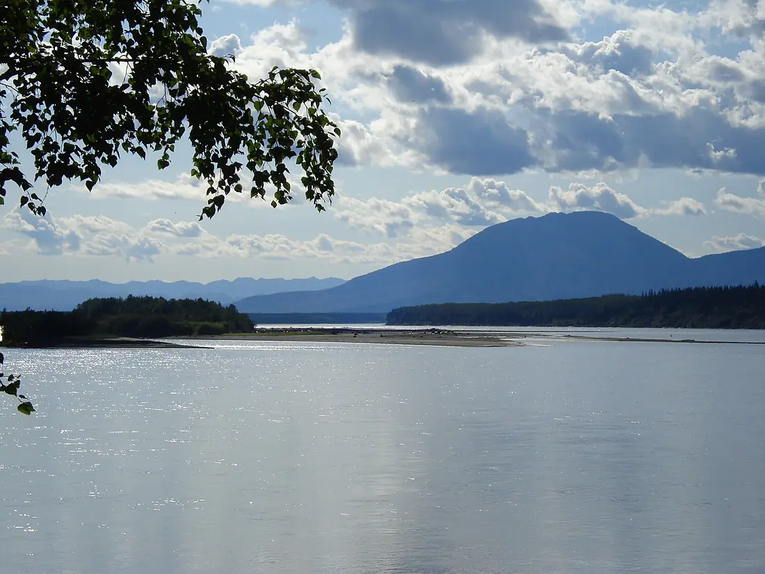 Nahanni Butte in the distance (6457126801)