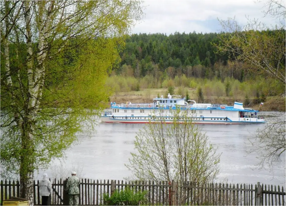 Motor ship on the Sukhona