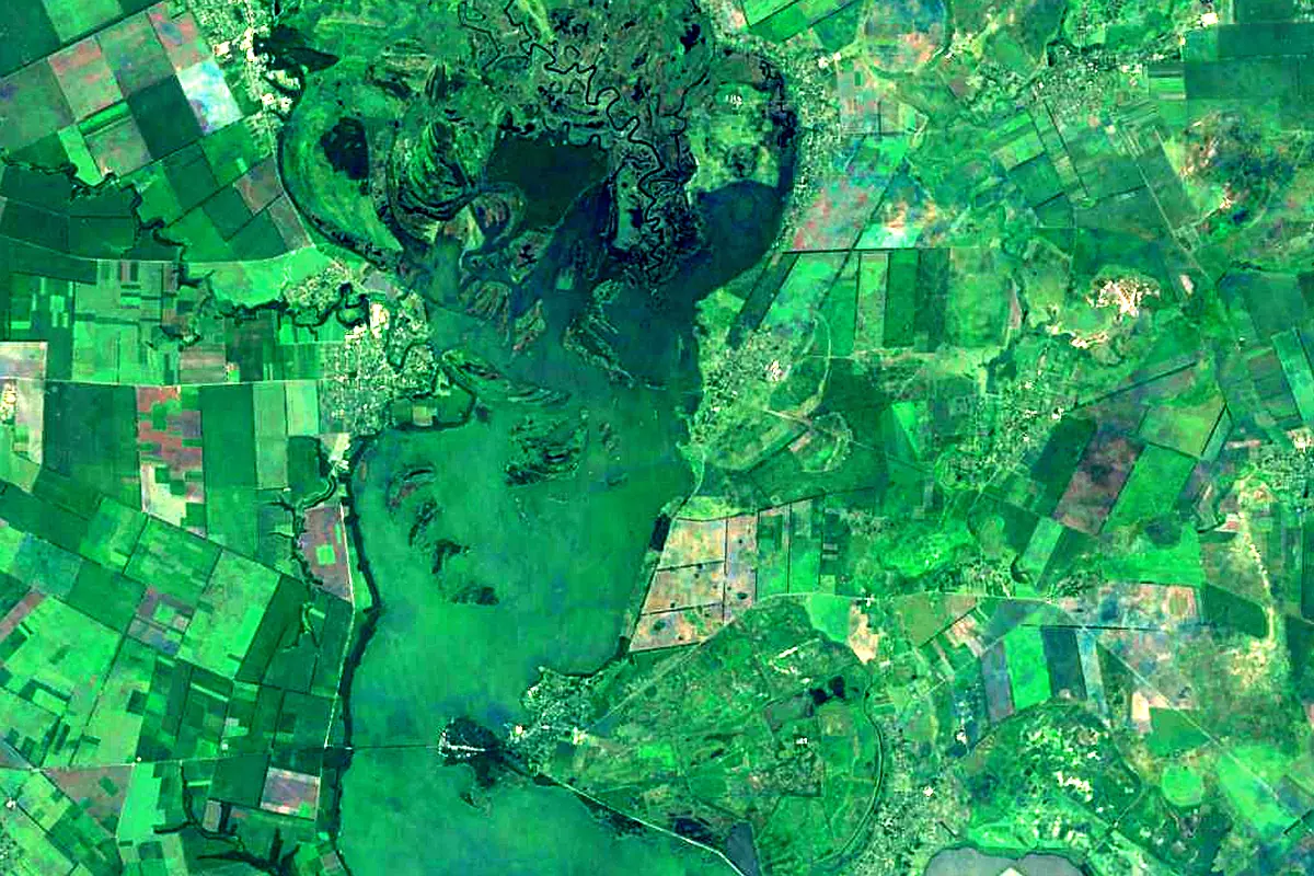 Sula River: satellite view of the mouth