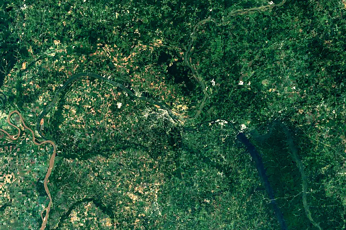 Tennessee River: satellite view of the mouth
