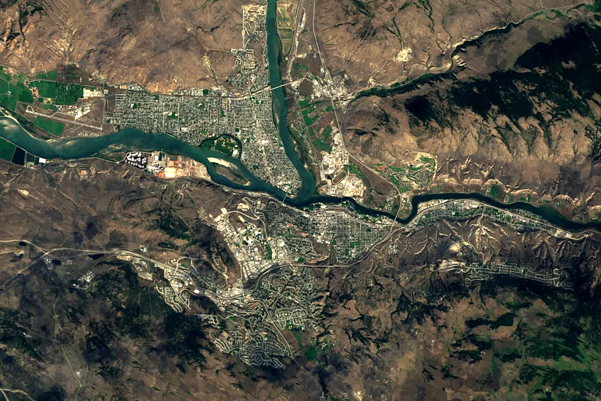 Thompson River: satellite view of the source