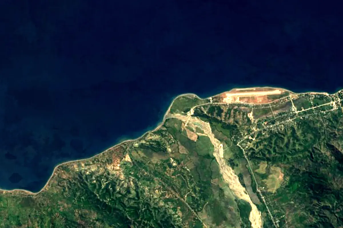 Tono River: satellite view of the mouth