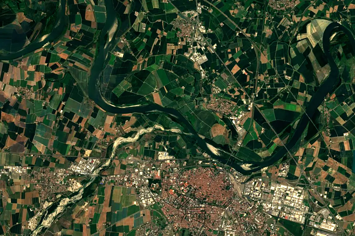 Trebbia: satellite view of the mouth