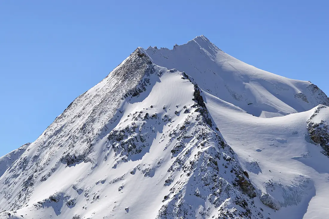 Mont Turia and Mont Pourri seen from the Aiguille Rouge, Les Arcs, 2017