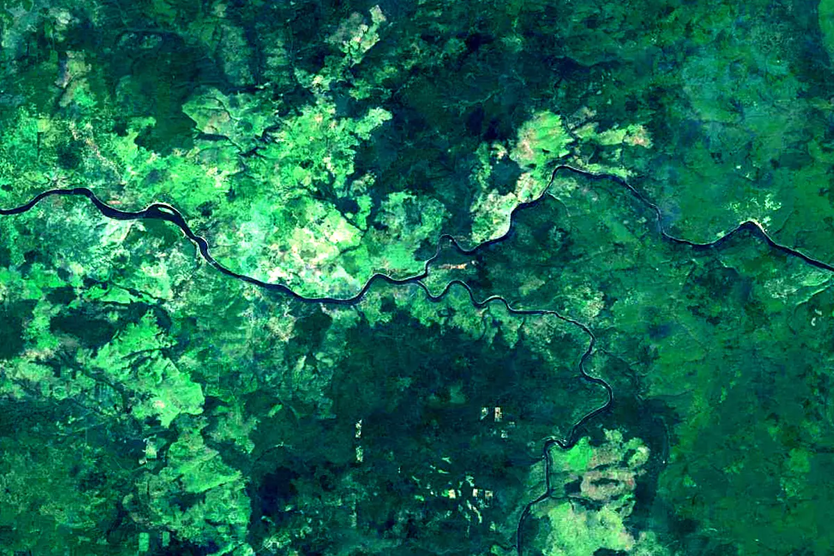 Uda: satellite view of the mouth