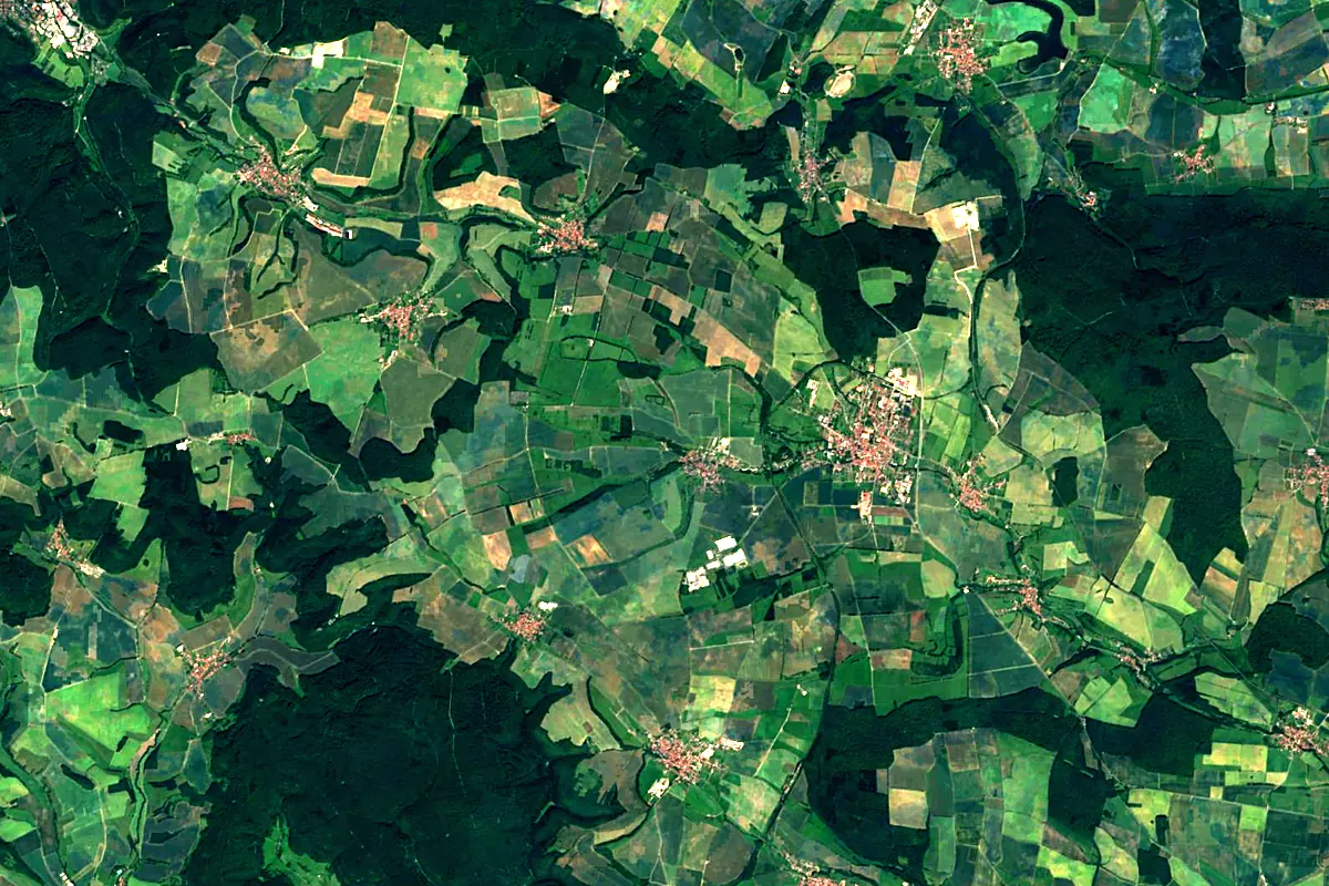 Unstrut: satellite view of the source