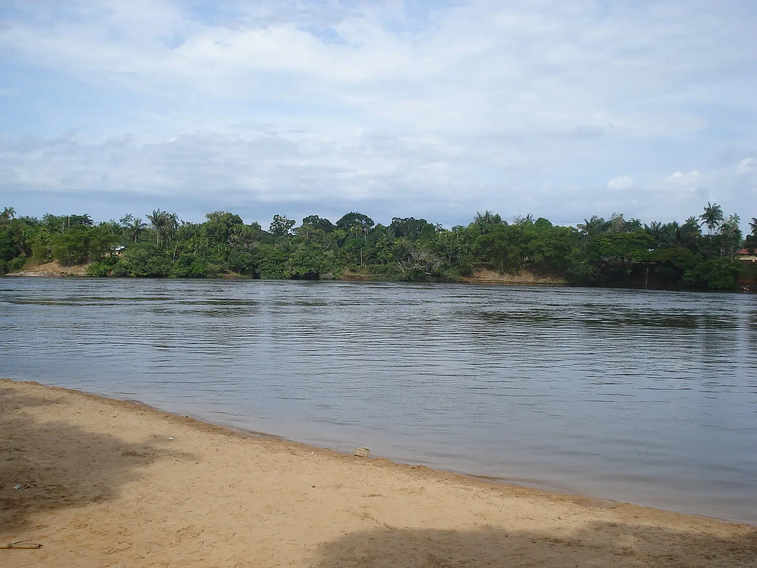 Rio Vaupés a la altura de Mitú