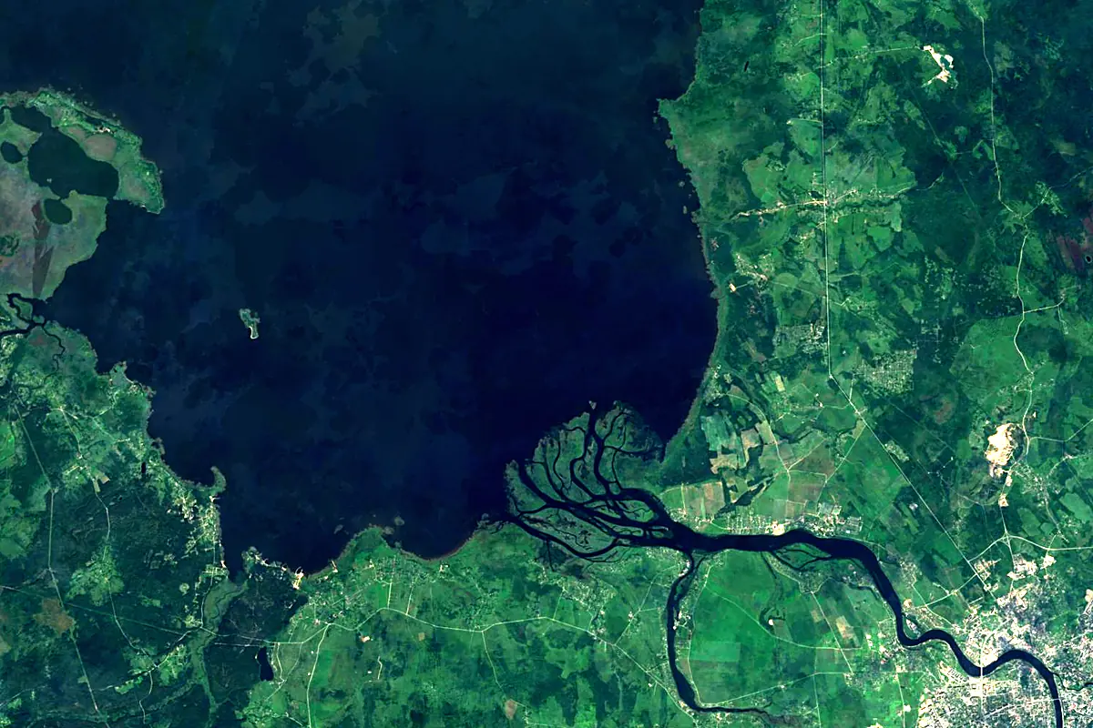 Velikaya: satellite view of the mouth