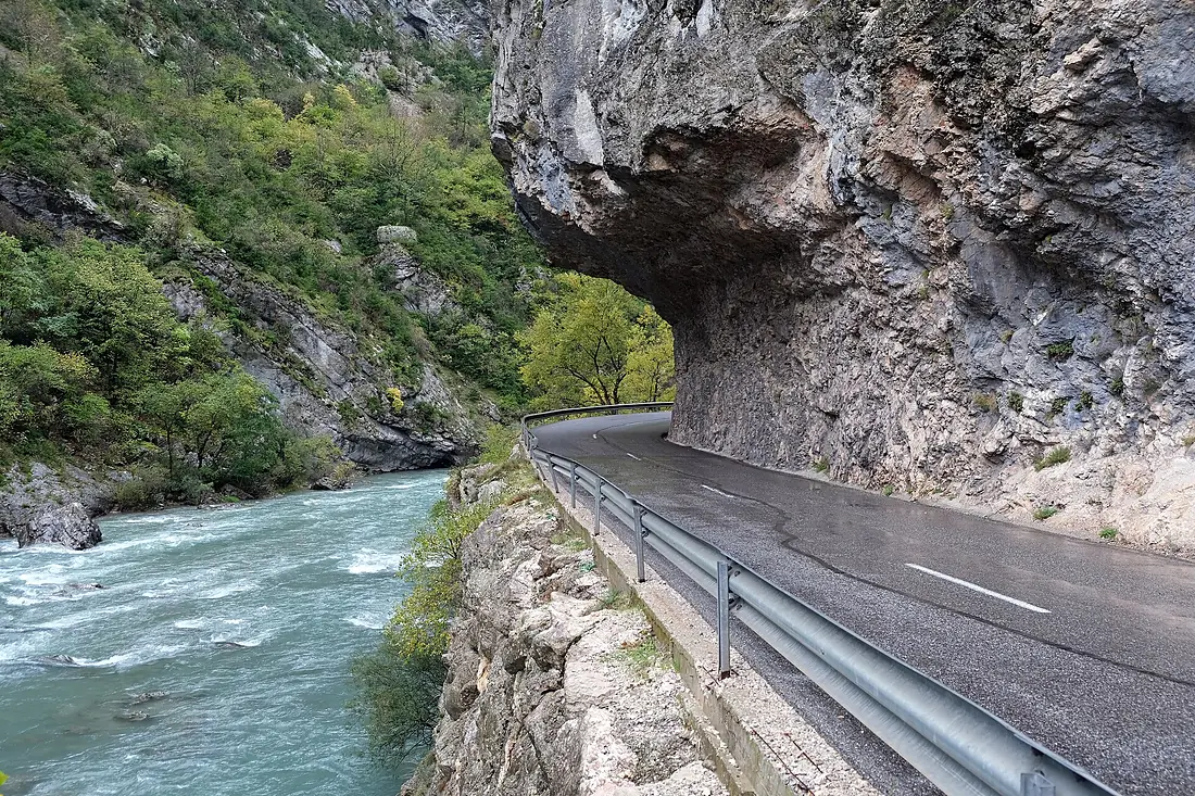 D952 road Verdon 3
