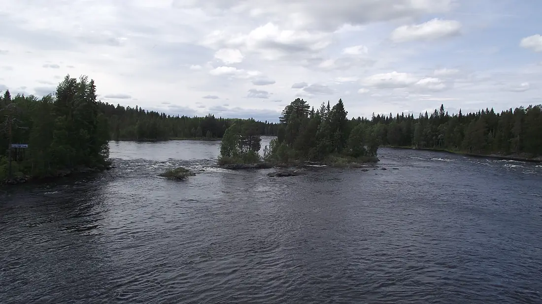 Inlandsbanan Vindelälven river 1