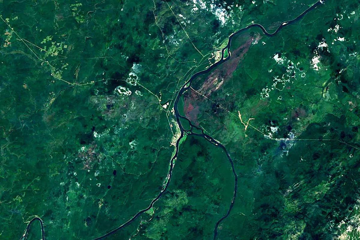 Vitim: satellite view of the mouth